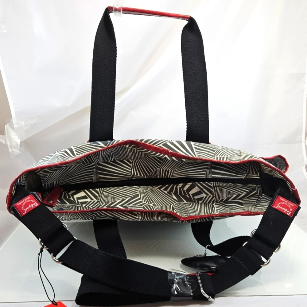 New BABYMEL STORKSAK TOTE DIAPER BAG STROLLERSTRAP TRAVEL CROSSBODY SAT